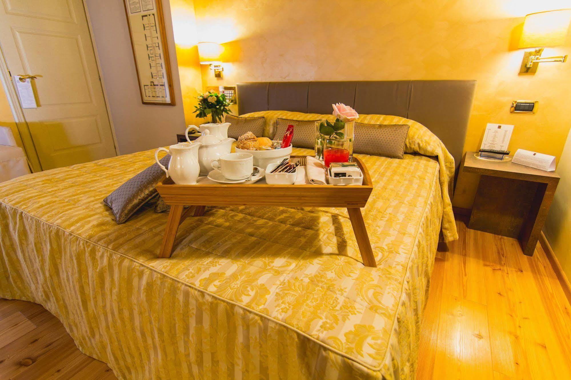 Parco Borromeo - Monza Brianza Aparthotel
