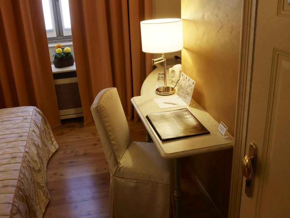 Parco Borromeo - Monza Brianza Aparthotel 4*